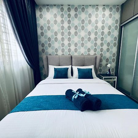 Kama Homestay @Wangsa Maju クアラルンプール エクステリア 写真