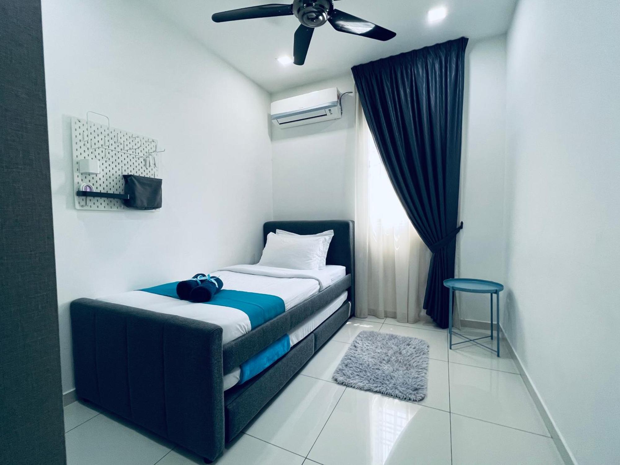 Kama Homestay @Wangsa Maju クアラルンプール エクステリア 写真