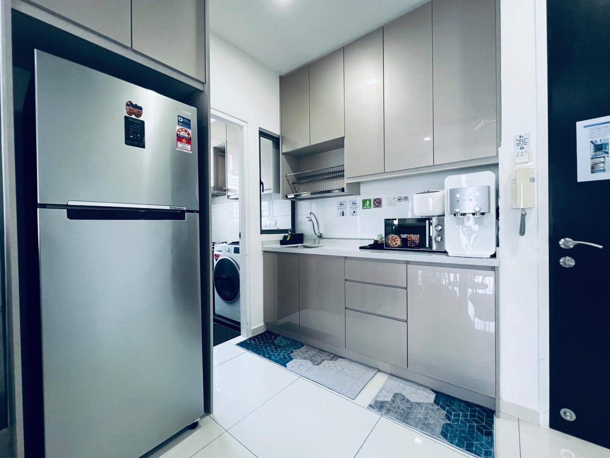 Kama Homestay @Wangsa Maju クアラルンプール エクステリア 写真